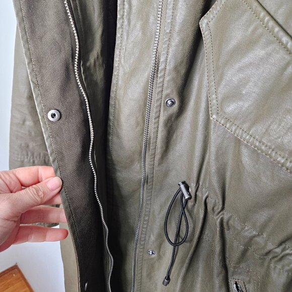 Alice + Olivia Coated Long Parka Coat Hood Sz M Green Cabincore Fisherman - Picture 12 of 14